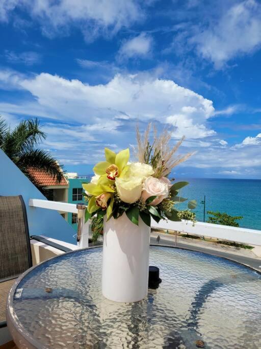 Summer All Year! Oceanfront With Pool A/C Aguadilla Buitenkant foto