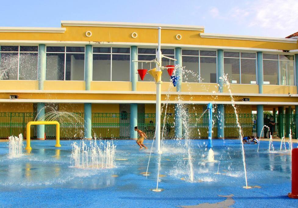 Summer All Year! Oceanfront With Pool A/C Aguadilla Buitenkant foto